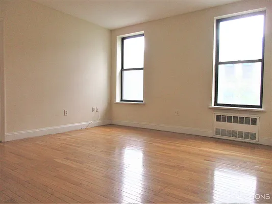 Rented by City Connections Realty | media 21