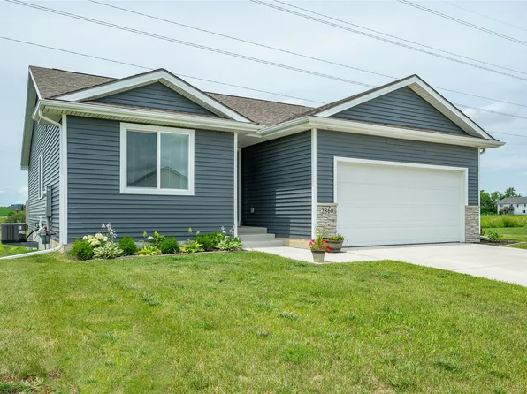 2860 Pilgrim Dr SW, Altoona, IA 50009