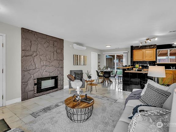 5th image of 1928 66th Avenue NE