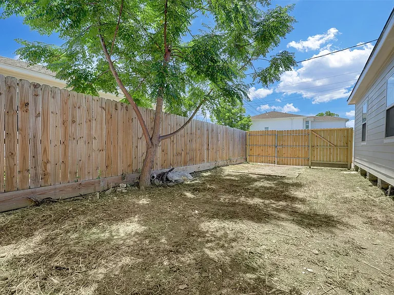 1601 Bigelow St — Photo 14