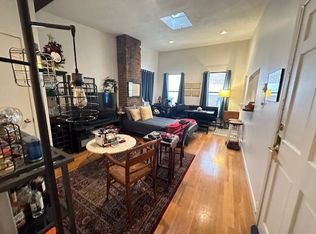 17 Greenough Ln #PENTHOUSE, Boston, MA 02113