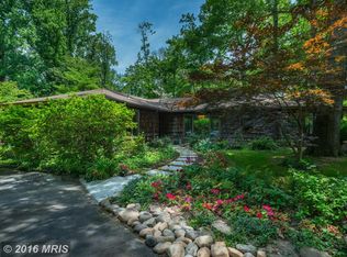 11940 Waples Mill Rd, Oakton, VA 22124