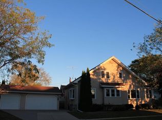 73 15th St, Fond Du Lac, WI 54935