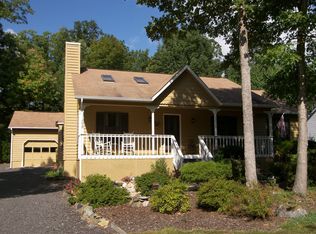 1306 Lakeview Pkwy, Locust Grove, VA 22508