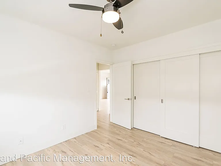 1351 Manhattan Beach Blvd #4 — Photo 5