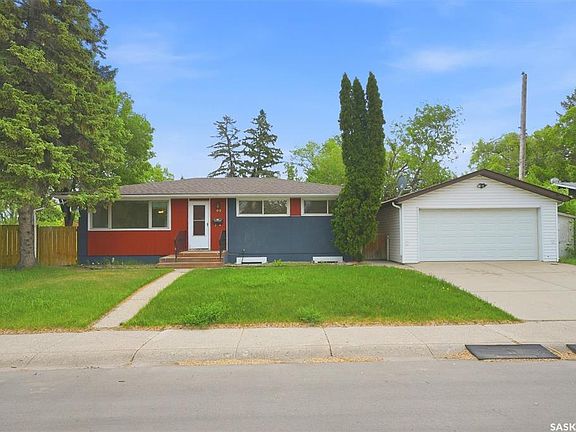 2nd image of 99 Lindsay DRIVE
