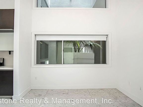 4th image of 1730 Sawtelle Blvd APT 109