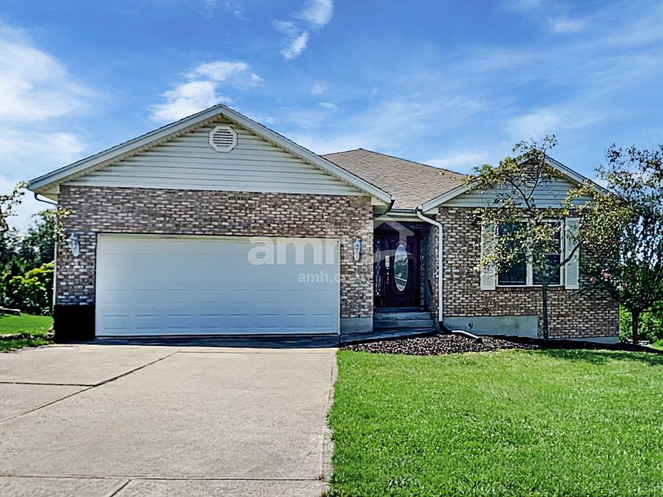 1st image of 71 Thornhill Dr