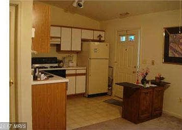 2nd image of 1800 Vincenza Dr E