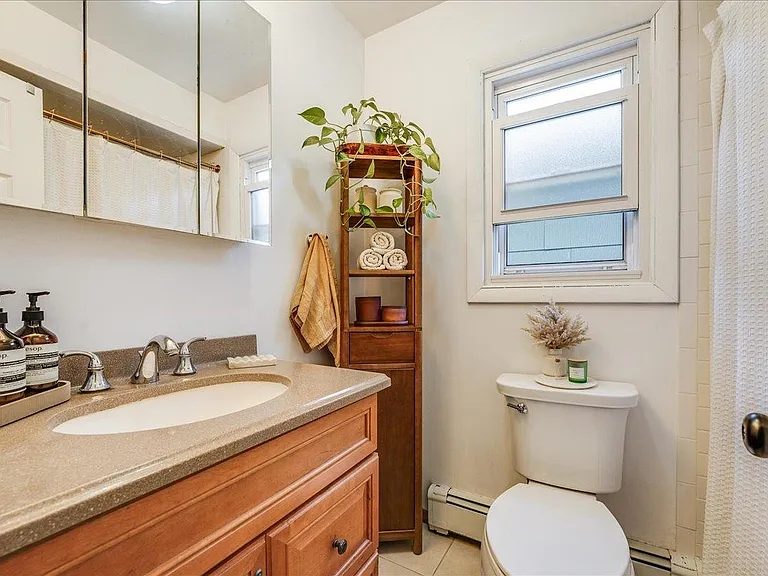 565 Central Ave #2 — Photo 7