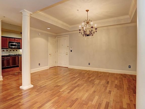 4th image of 3047 Lenox Rd NE APT 1203