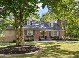 12300 Locust Ln, Anchorage, KY 40223