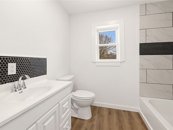 12th image of this home