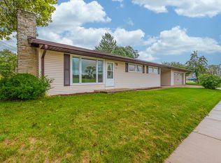 606 S Rural St, Hartford, WI 53027