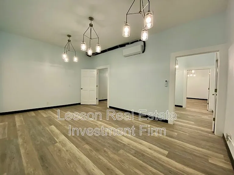218-228 N Market St #226-N — Photo 12