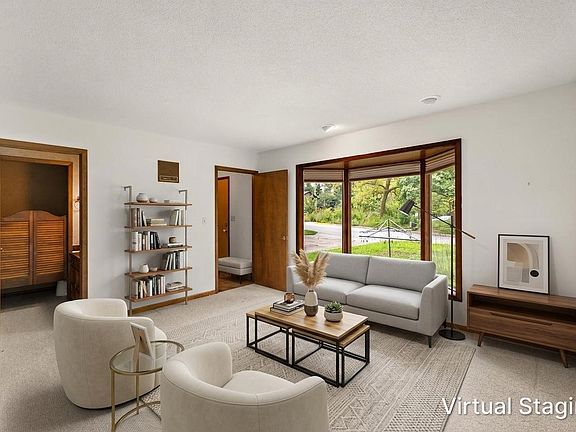 3rd image of 200 Westbend Cir
