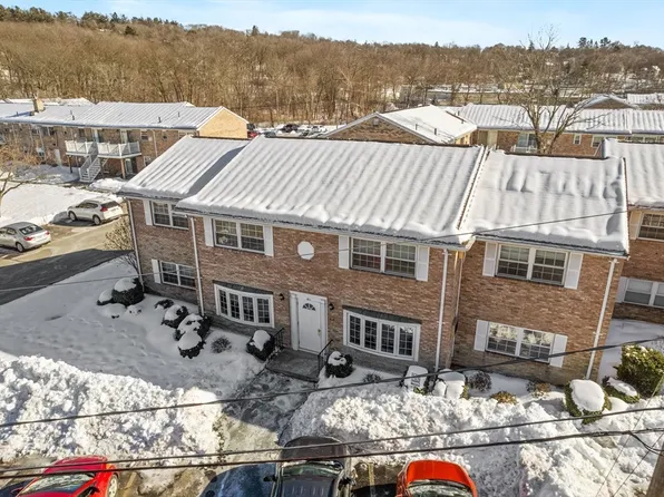 50-50A Washington Park Dr #2, Andover, MA 01810