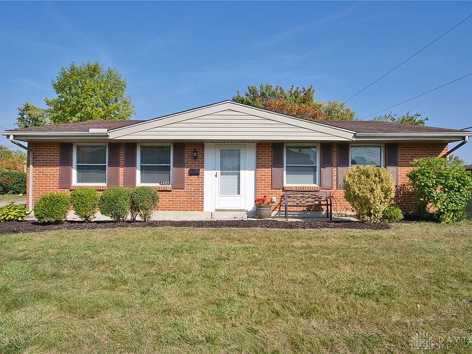 1st image of 1725 Crystal Springs Ln