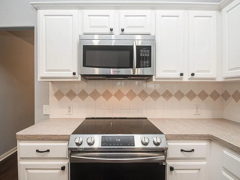 2707 Millers Falls Ct — Photo 13