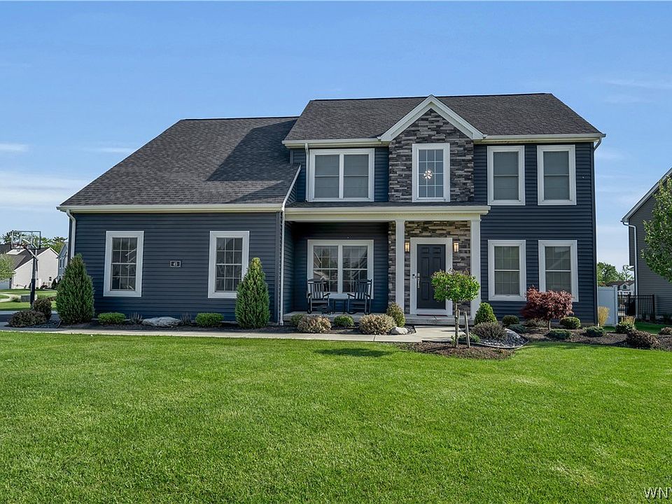 1st image of 45 Deepwood Pl