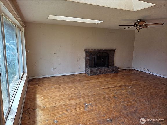 4th image of 8006 NE 100TH Avenue