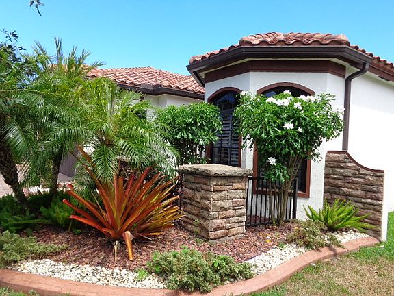 4th image of 8742 Nw 41st Street