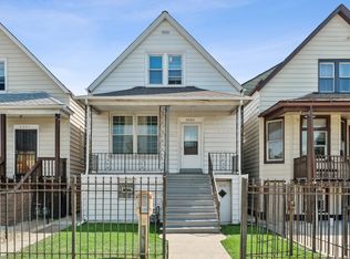 3433 W School St, Chicago, IL 60618