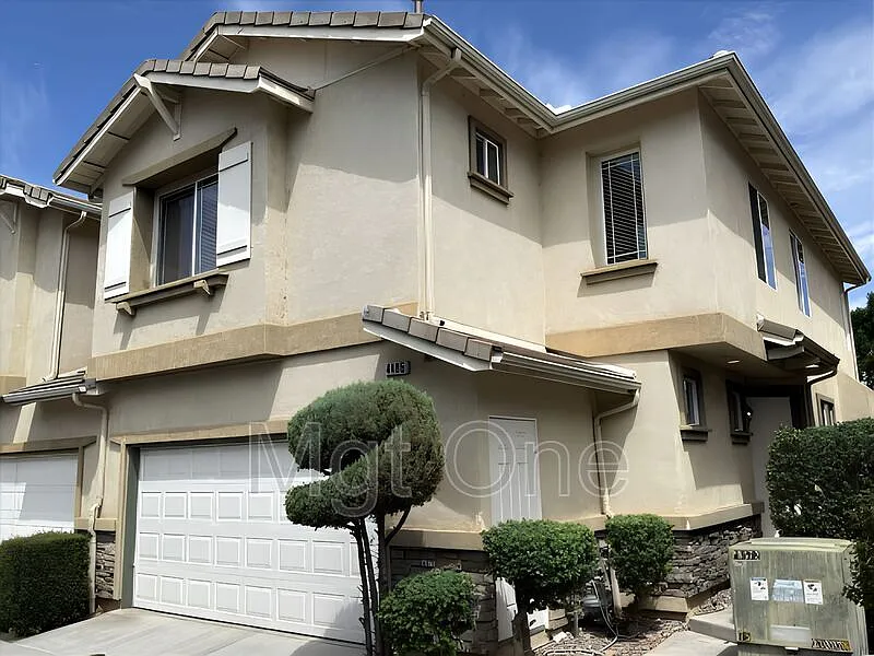 4485 Spring Knolls Ct