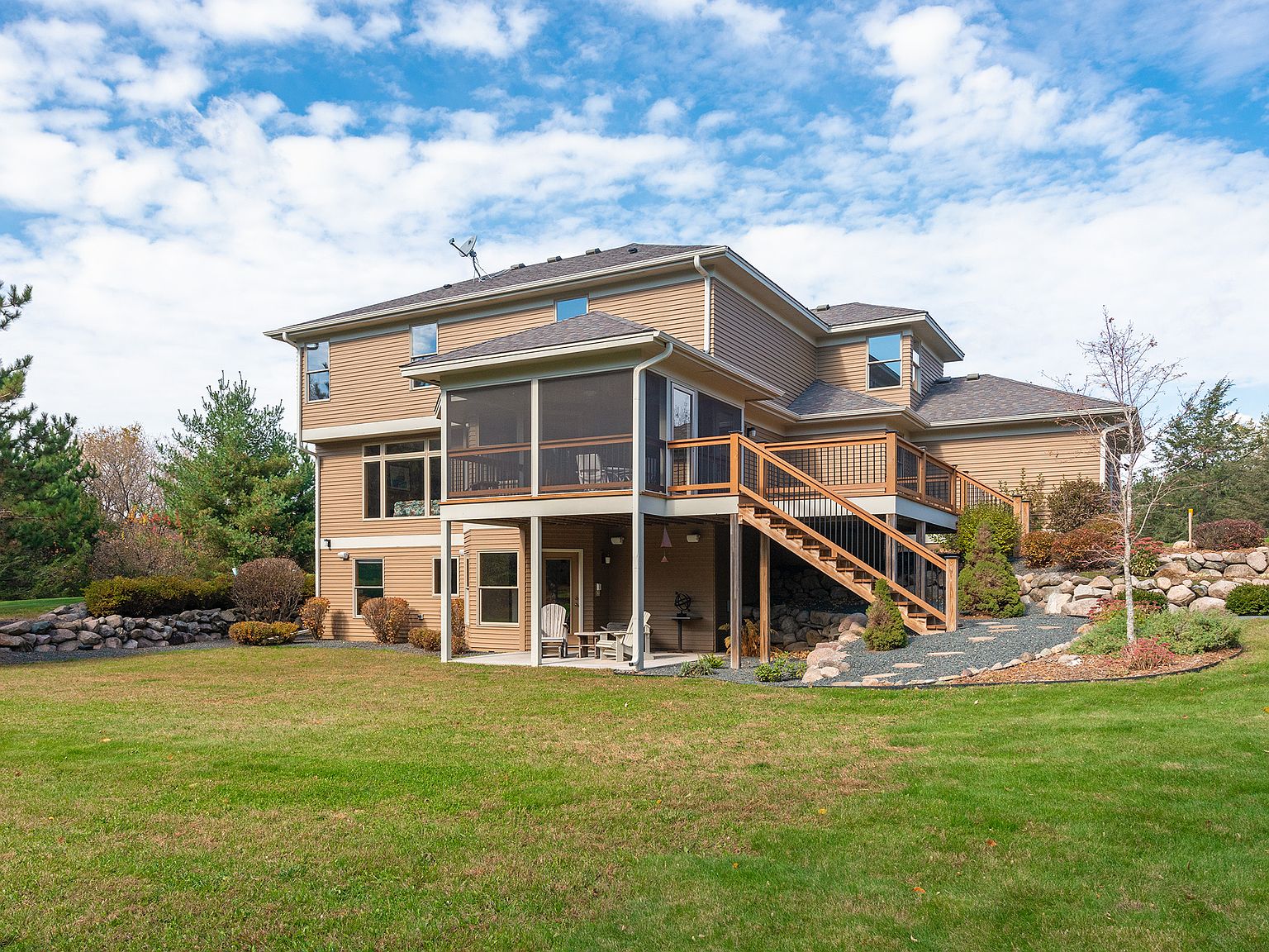 703 Fahlstrom Pl, Afton, MN 55001 | Zillow