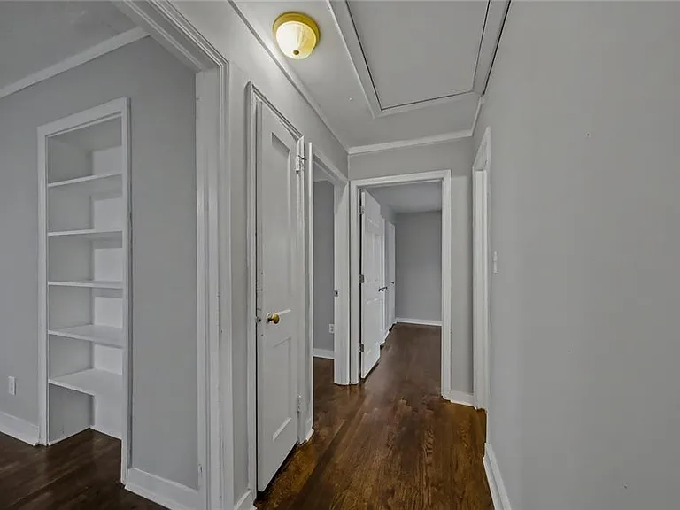 725 Matilda Pl NW — Photo 17