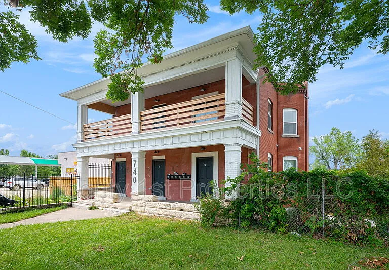 740 Washington Blvd #B — Photo 13