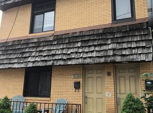 226-228 Maple Ter, Pittsburgh, PA 15211