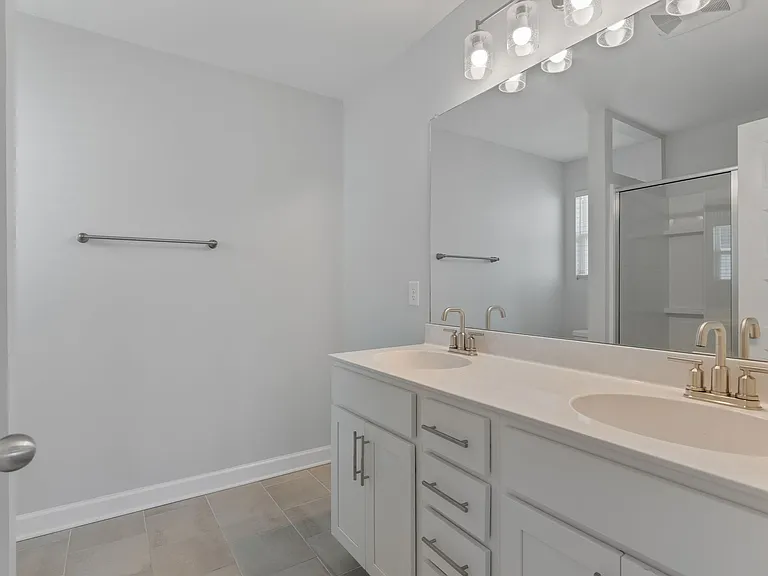 165 Harvard Dr — Photo 21