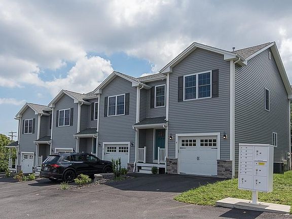 2nd image of 1196 Charles St #3