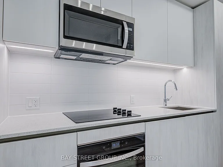 5858 Yonge St #2023 — Photo 18