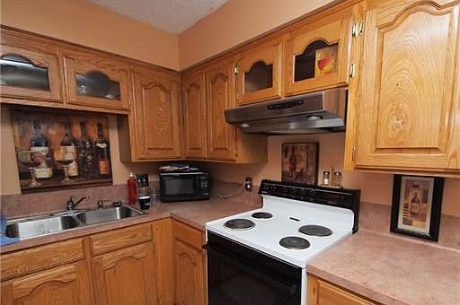 4th image of 2814 Sage Brush Dr