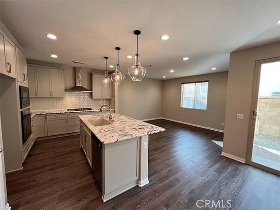 3rd image of 5330 Matera Ln