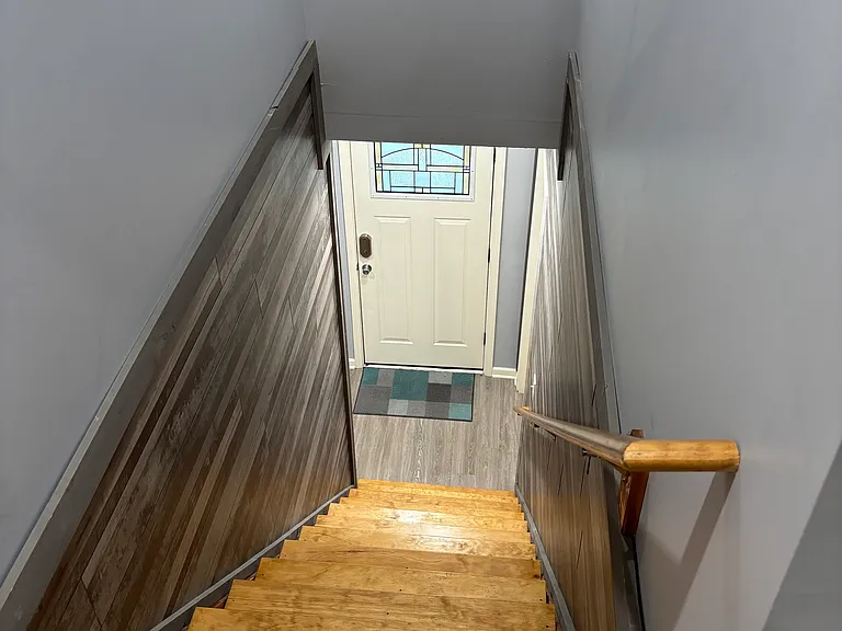 1051 Westmoreland Ave #1 — Photo 8