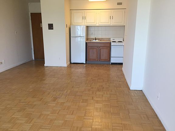 2nd image of 1590 Anderson Ave APT 5D