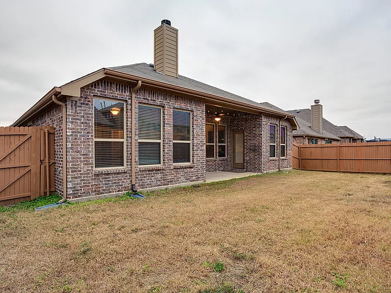 16613 Stillhouse Hollow Ct — Photo 35