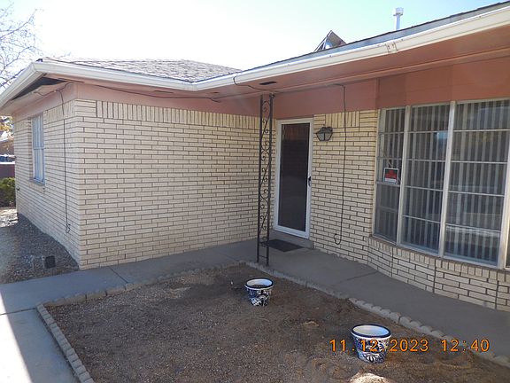4th image of 4801 Sarasota St NE