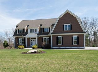 26 W Ledge, Burlington, CT 06013