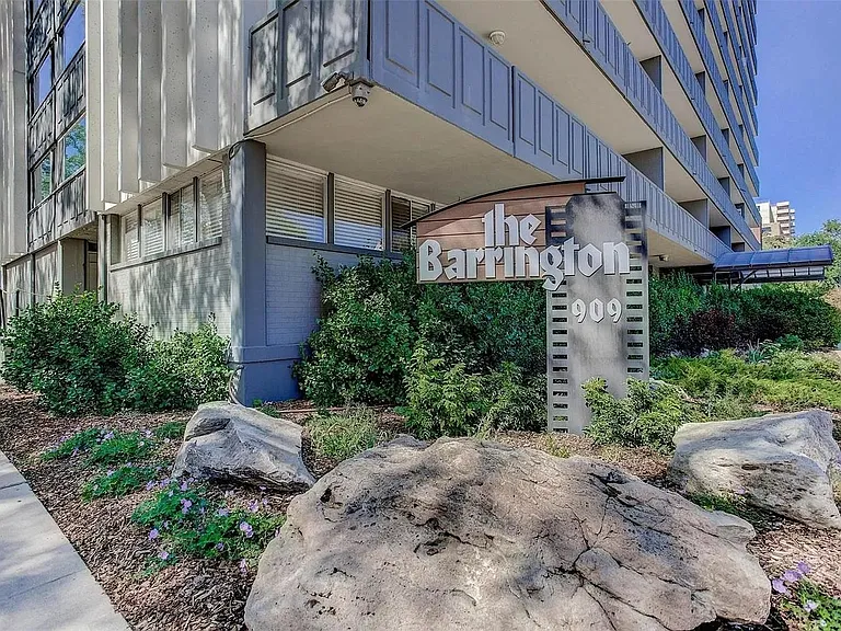 909 N Logan St #4I — Photo 18