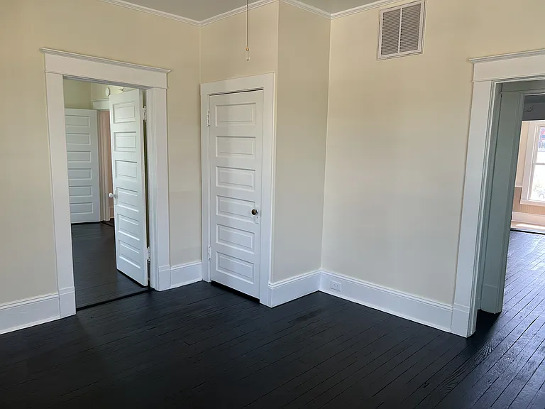 133 Paisley St #B — Photo 15