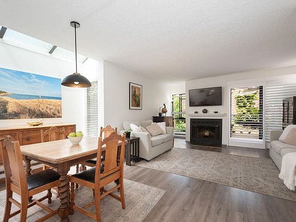 2nd image of 230 W 14th St #10