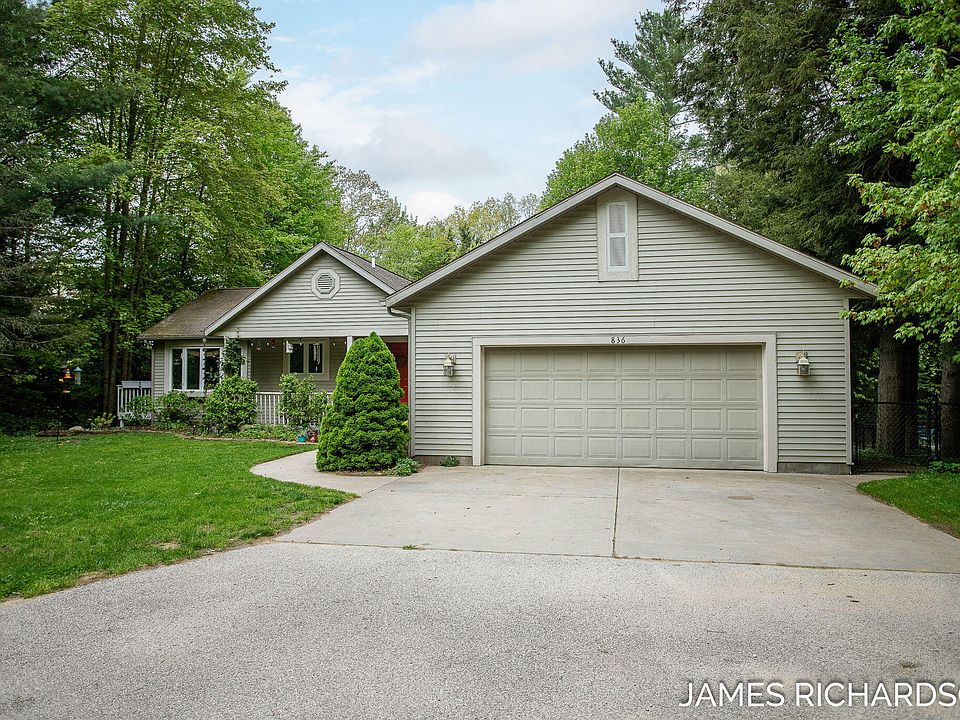 836 E Fruitvale Rd, Montague, MI 49437 Zillow