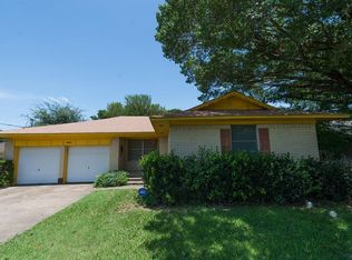 809 W Main St, Lancaster, TX 75146