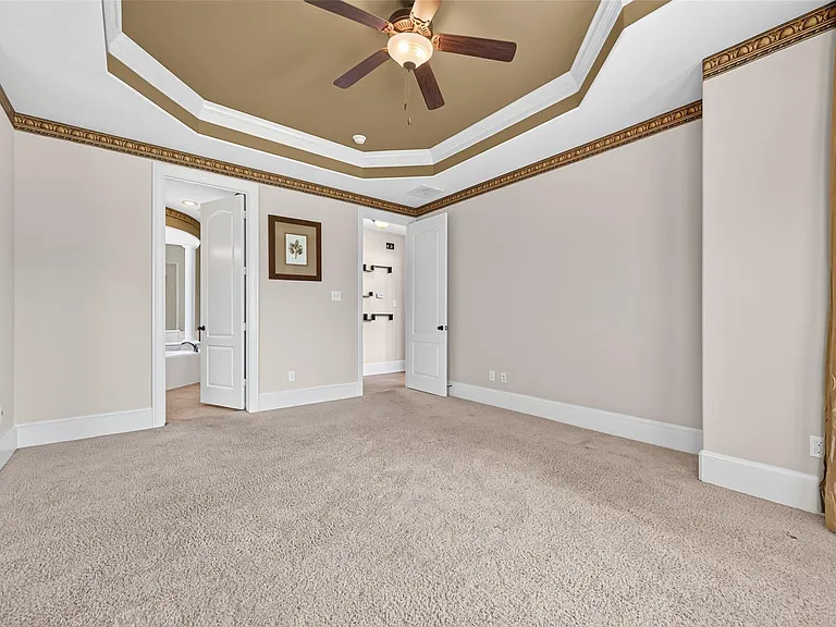 9735 Lansing Meadows Dr — Photo 22