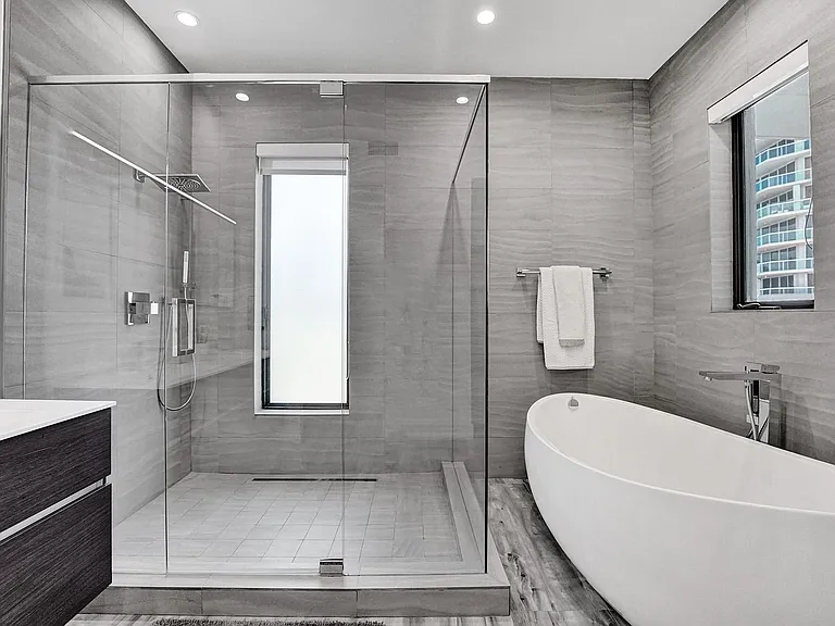 340 Balboa St — Photo 20