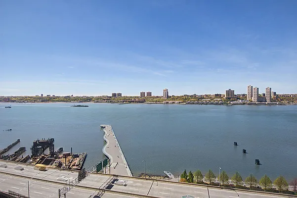 Sold by Nest Seekers International | media 12